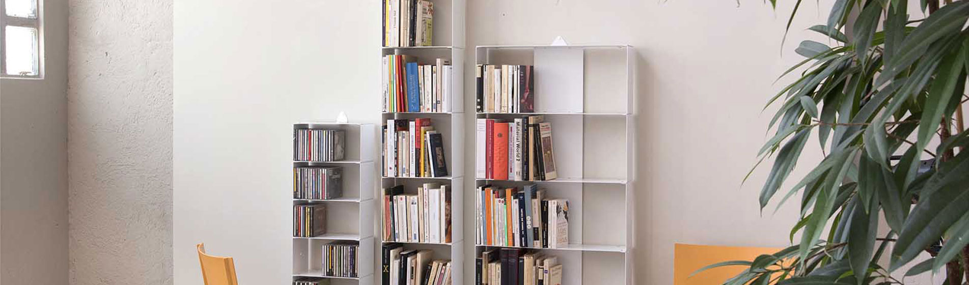 Piccola libreria invisibile